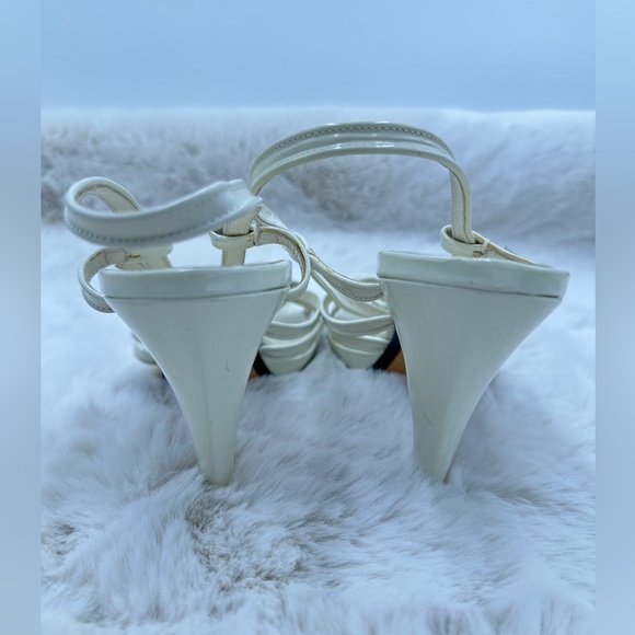 Bally strappy white leather‎ sandals US 10.5 EUC - Picture 10 of 10